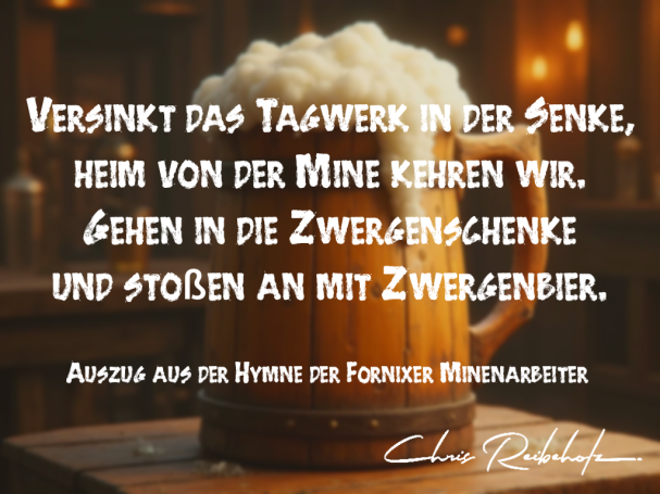 Ein Krug schäumendes Bier und ein Textauszug aus einem Lied